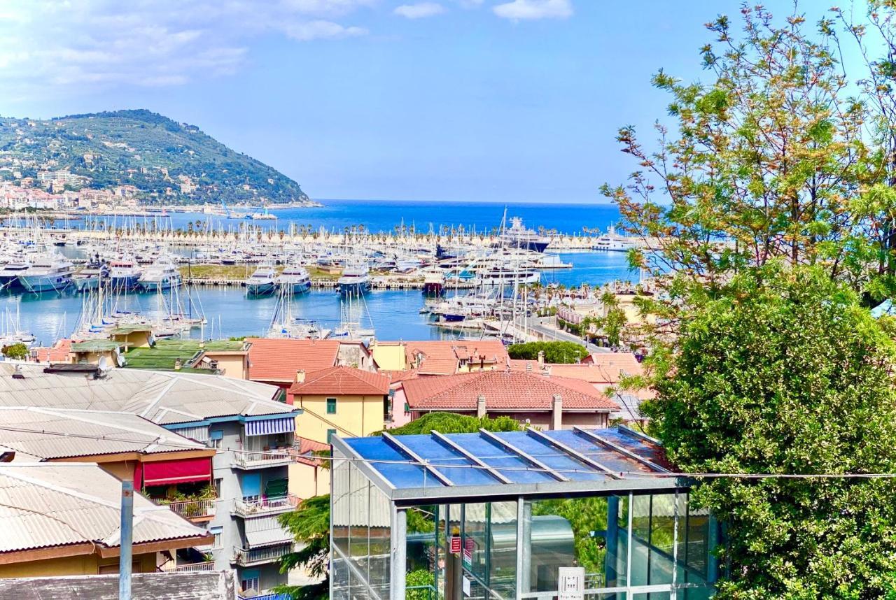 Abcdecor Italia Apartamento Imperia Exterior foto